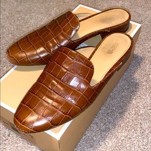 Michael Kors Natasha Slide embossed Leather